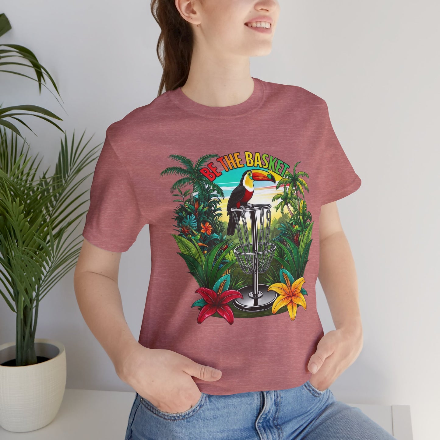 BE THE BASKET Tropical Toucan 2 Disc Golf Unisex T-Shirt